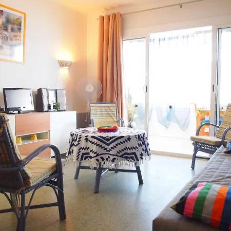 La Plage 30a Apartment